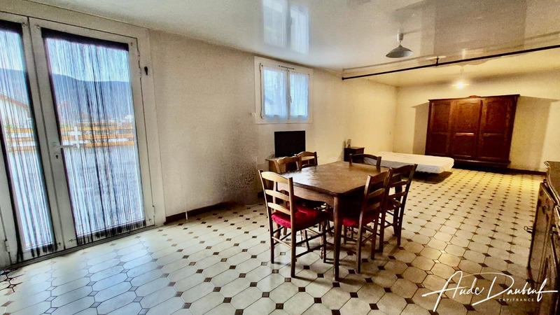 Maison - 127 m² - 5 pièces