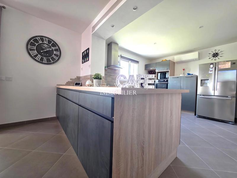 Maison - 113 m² - 4 pièces