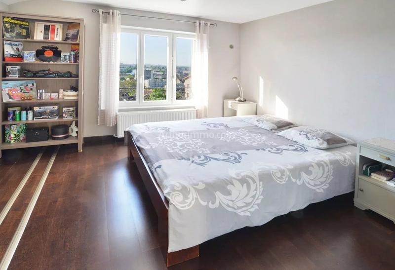 Maison - 150 m² - 7 pièces