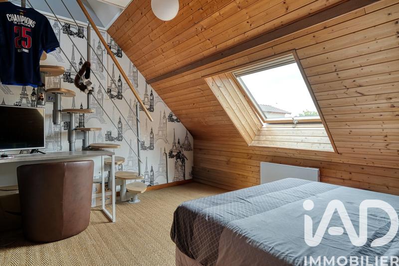 Maison - 106 m² - 6 pièces