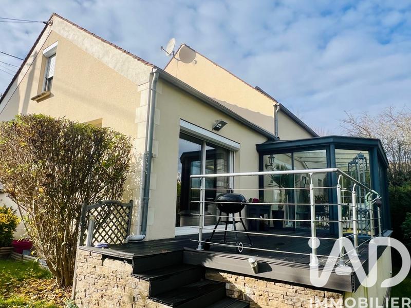 Maison - 140 m² - 5 pièces