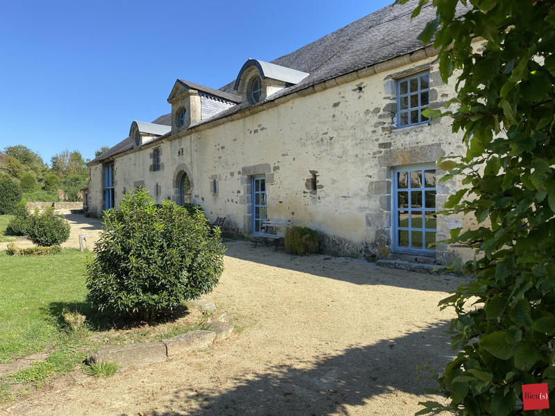 Manoir - 475 m² - 8 pièces