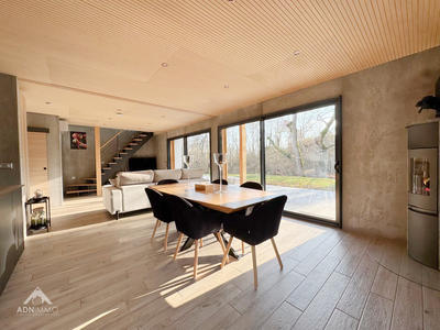 Maison - 129 m² - 4 pièces