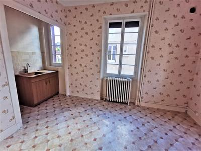 Maison - 140 m² - 7 pièces