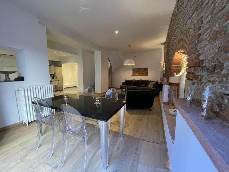 Appartement - 130 m² - 4 pièces