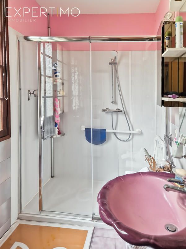 Maison - 150 m² - 7 pièces