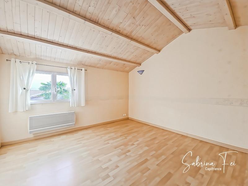 Maison - 165 m² - 6 pièces