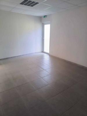 Local commercial - 75 m²