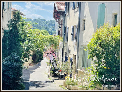 Appartement - 93 m² - 4 pièces