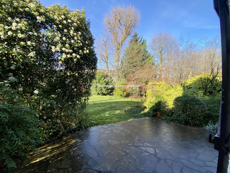 Maison - 179 m² - 8 pièces