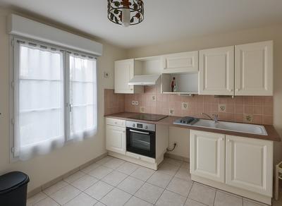 Appartement - 90 m² - 4 pièces