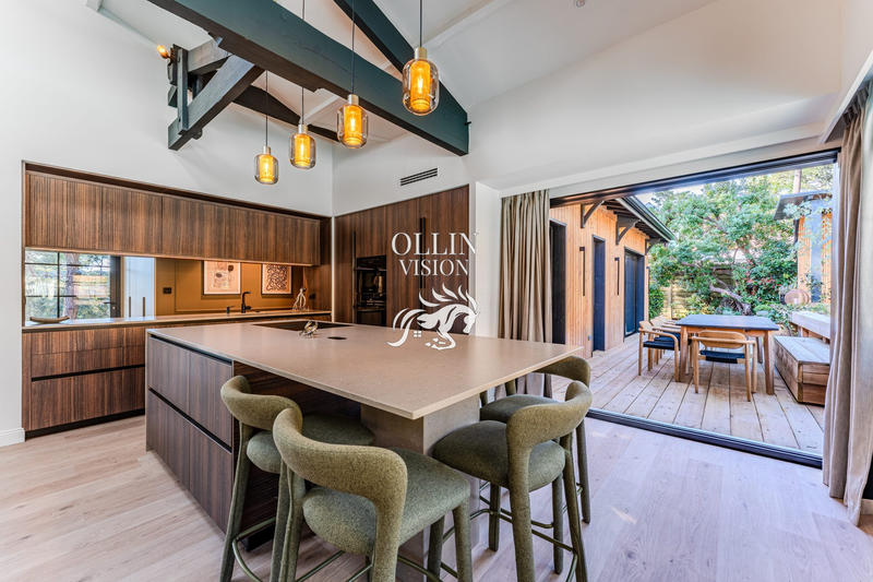 Villa - 230 m² - 8 pièces