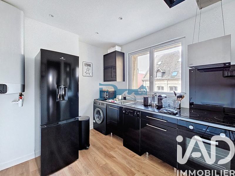 Studio - 40 m² - 1 pièce