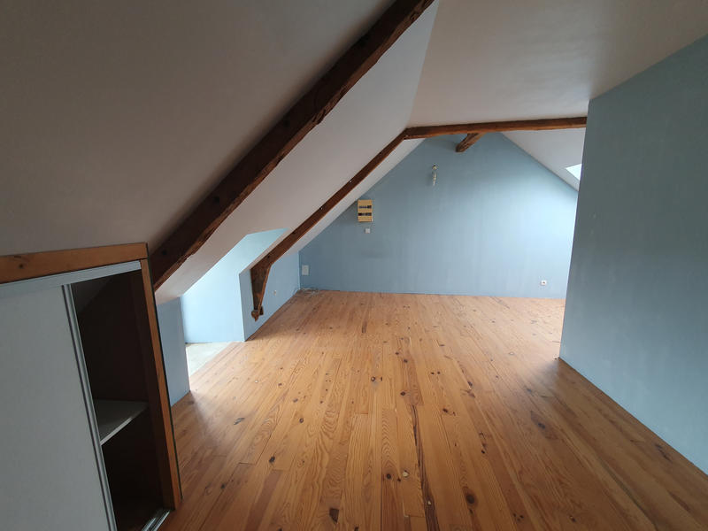 Maison - 150 m² - 8 pièces