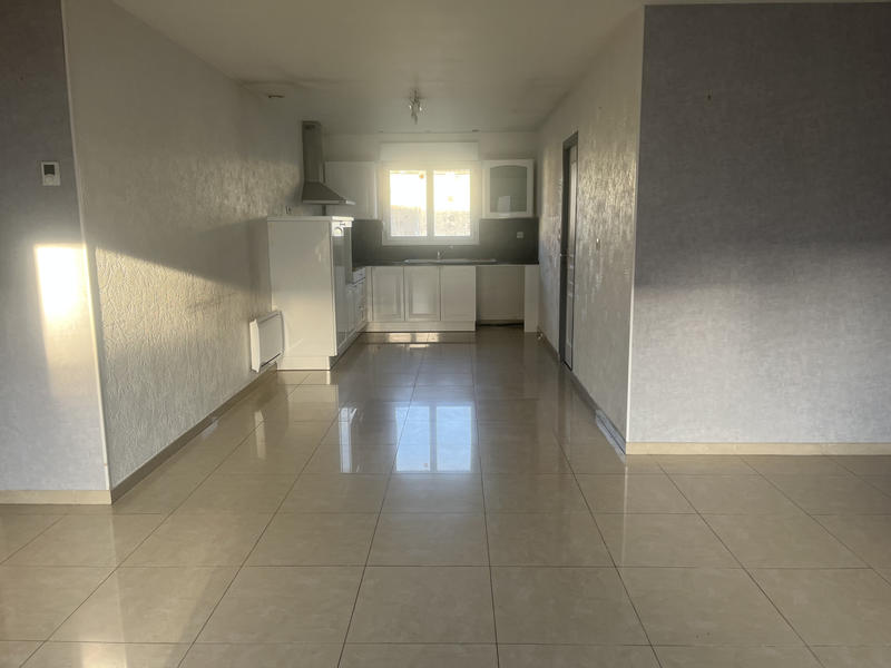 Maison - 93 m² - 3 pièces