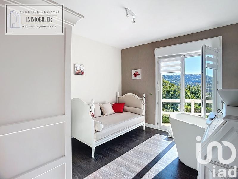 Maison - 157 m² - 6 pièces