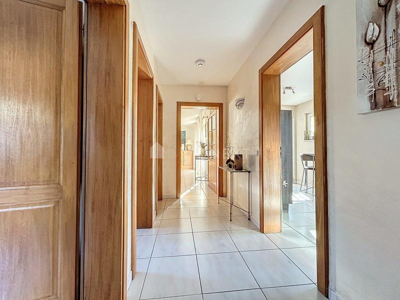 Maison - 169 m² - 6 pièces