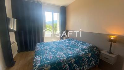 Maison - 180 m² - 6 pièces