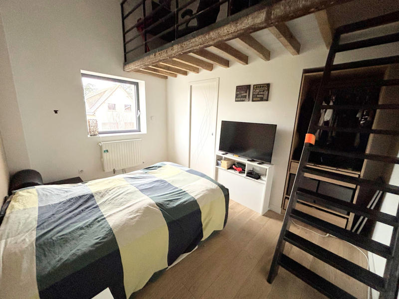 Maison - 207 m² - 7 pièces