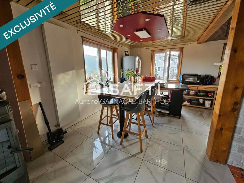 Maison - 108 m² - 4 pièces