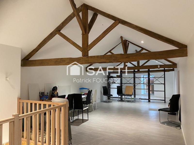 Maison - 216 m² - 8 pièces