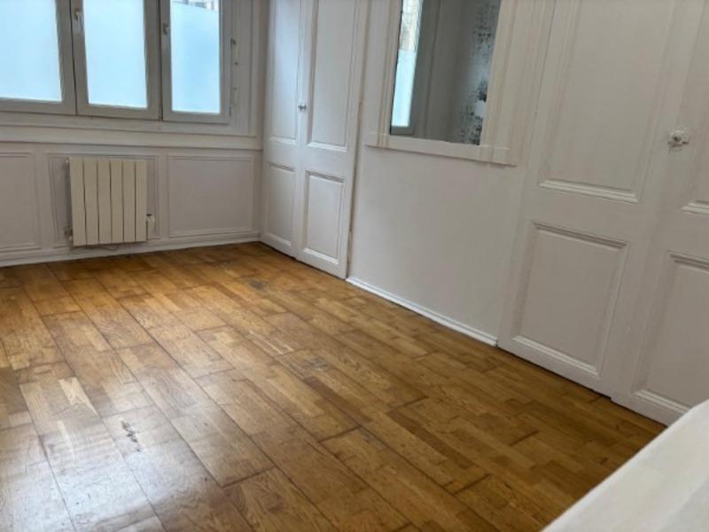 Immeuble - 90 m² - 4 pièces