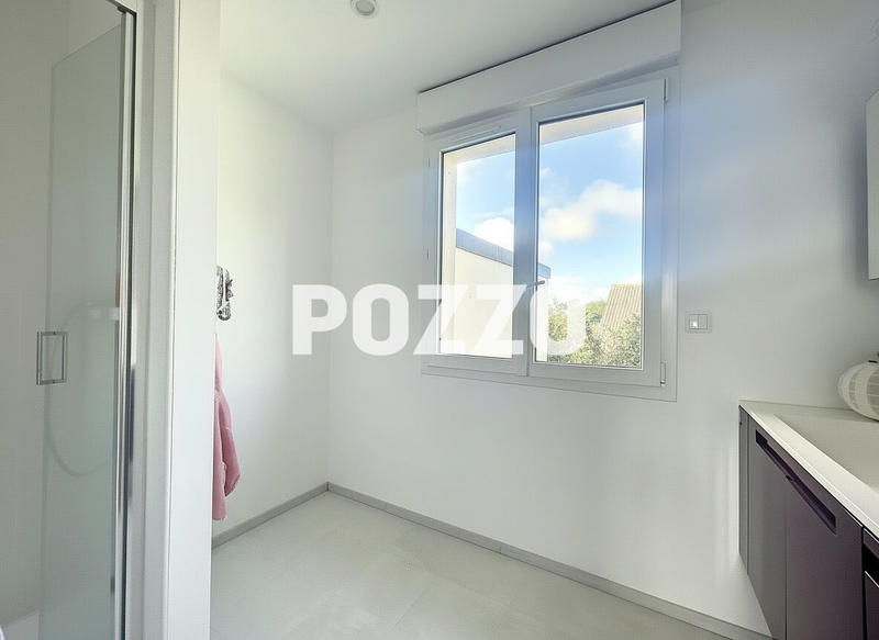 Maison - 142 m² - 5 pièces