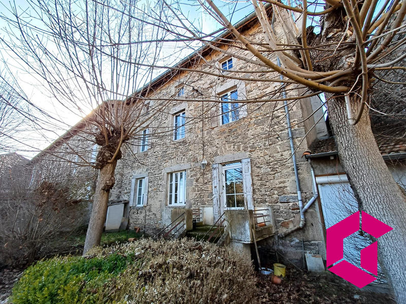 Maison ancienne - 201 m² - 6 pièces