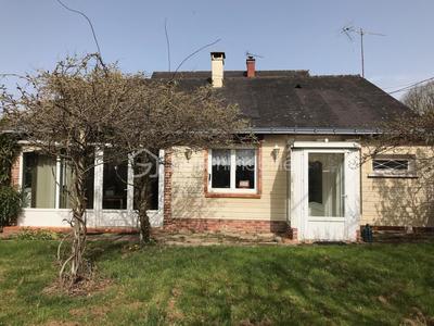 Maison - 99 m² - 5 pièces