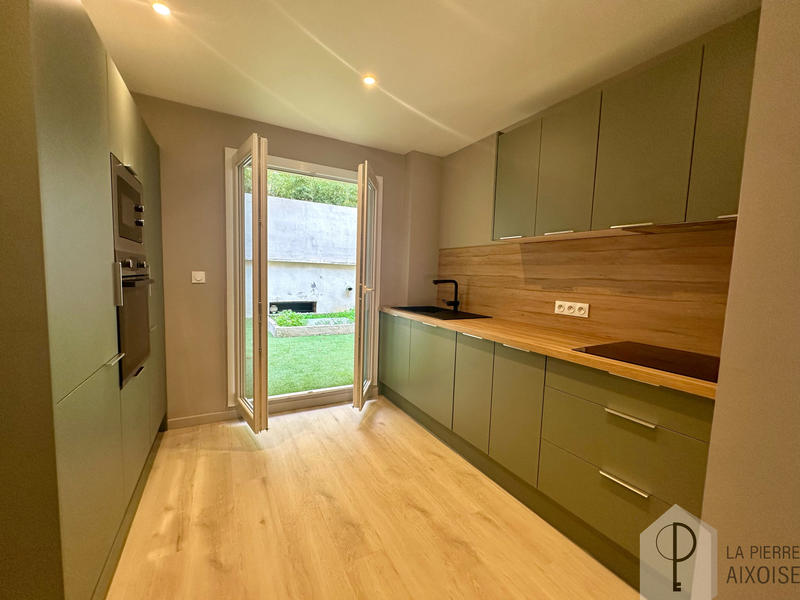 Appartement - 77 m² - 3 pièces