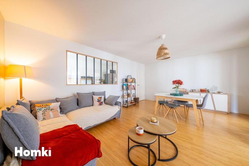 Appartement - 75 m² - 3 pièces