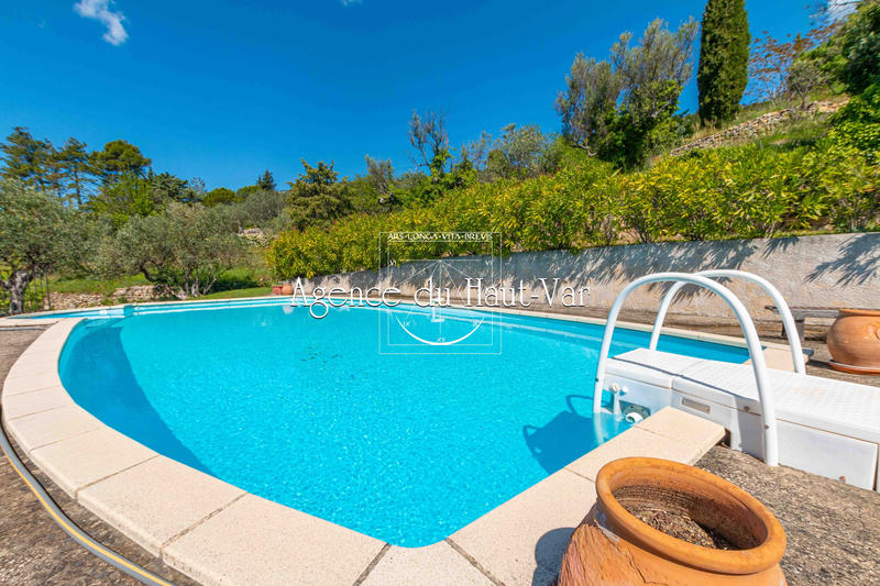 Villa - 120 m² - 4 pièces