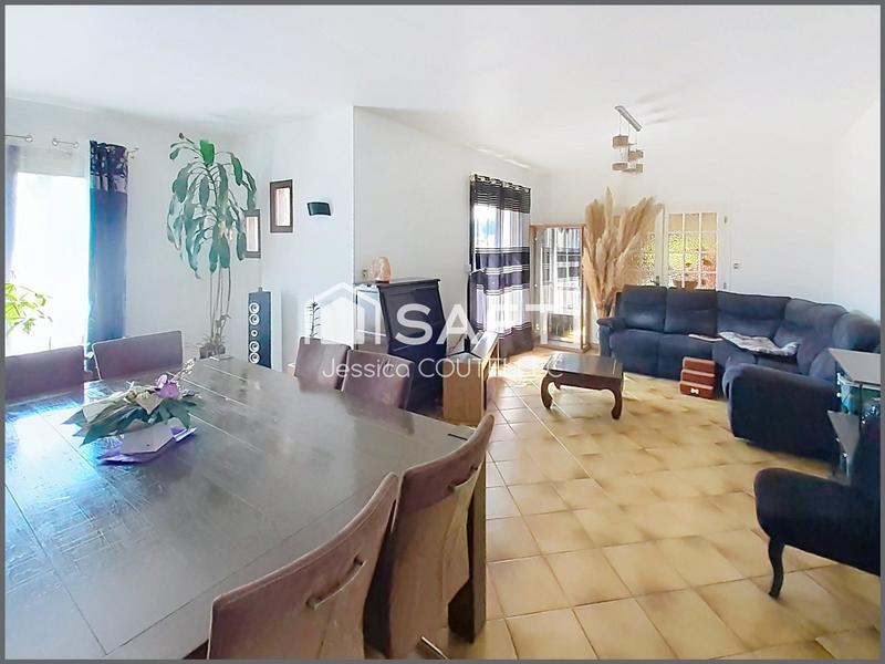 Maison - 161 m² - 8 pièces