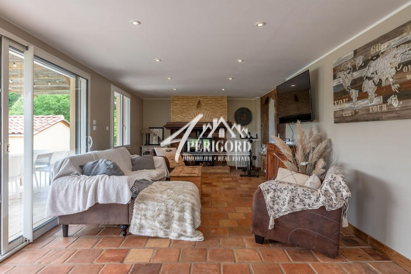 Maison ancienne - 173 m² - 8 pièces