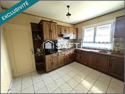 Maison - 86 m² - 4 pièces