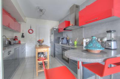 Maison - 87 m² - 4 pièces