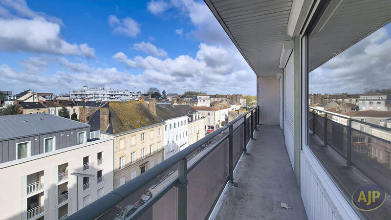 Appartement - 85 m² - 4 pièces