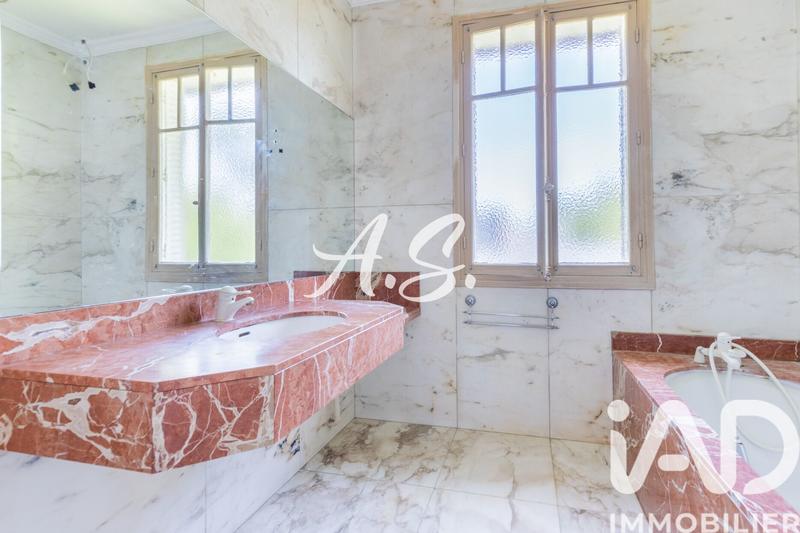 Maison - 148 m² - 6 pièces