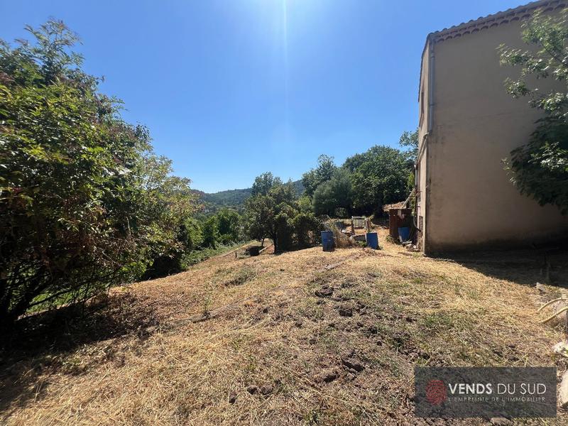 Terrain constructible - 2 164 m²