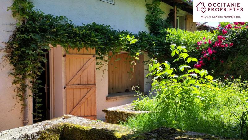 Maison - 200 m² - 7 pièces