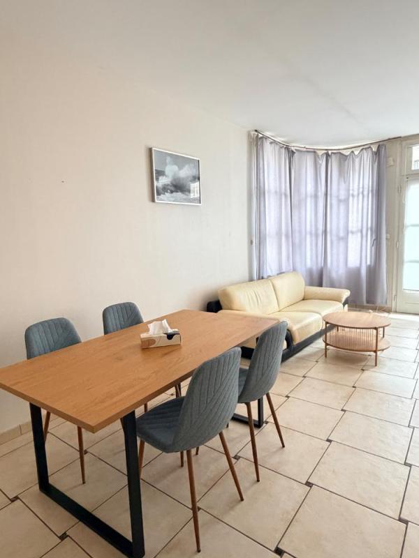 Appartement - 65 m² - 3 pièces