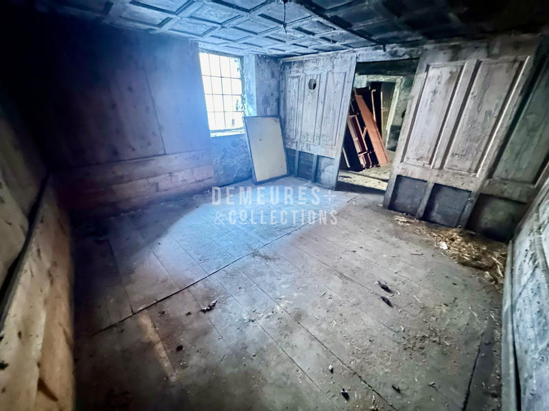 Maison ancienne - 200 m² - 6 pièces