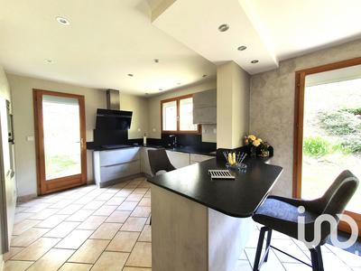 Maison - 148 m² - 6 pièces