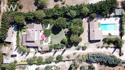 Maison provençale - 256 m² - 9 pièces