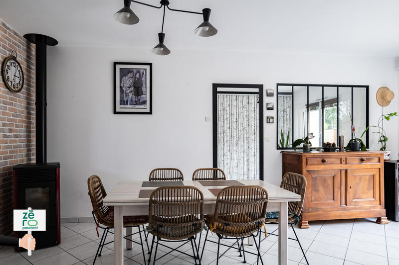 Maison - 104 m² - 5 pièces