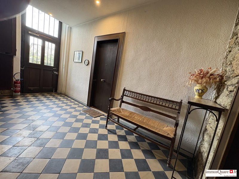 Appartement - 60 m² - 2 pièces