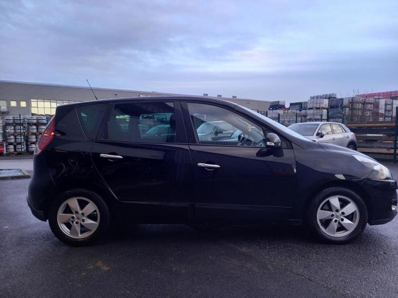 Renault Scénic 1.9 dCi 130 Ch Expression