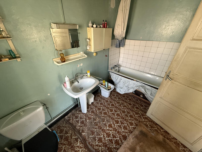 Maison - 92 m² - 4 pièces