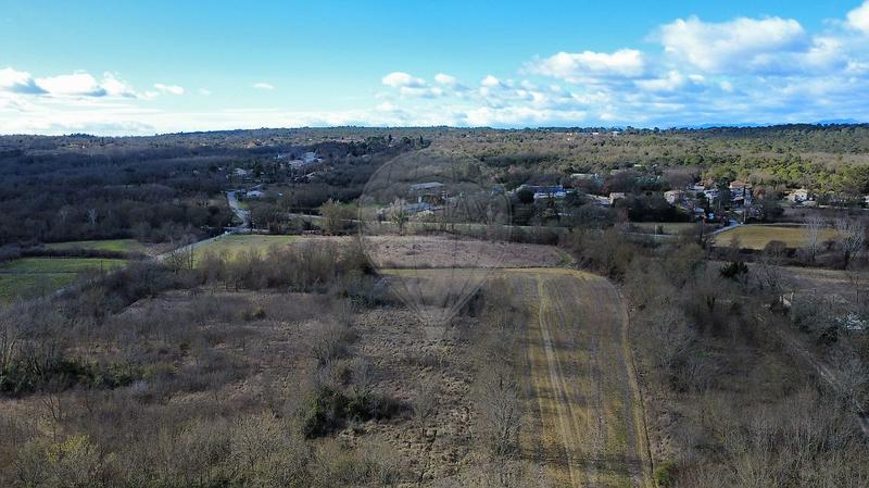 Maison - 243 m² - 8 pièces