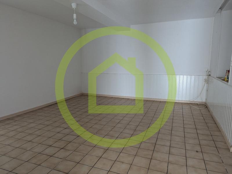 Maison - 220 m² - 7 pièces